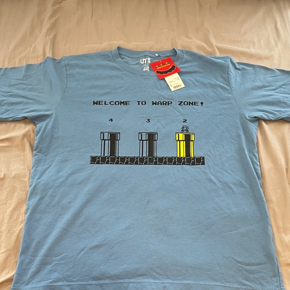 NWT Uniqlo Super Mario Graphic T-Shirt